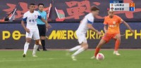 💥9打11！科索维奇对马宁怒吼连吃两黄 梅州客家再被罚下一人